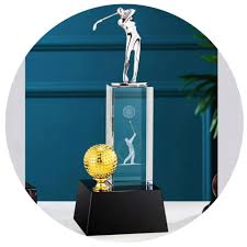 Trofeos y Medallas de Golf Creativos