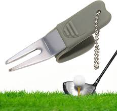Tenedor de Golf Verde: Herramienta de Reparación de Césped y Marca de Pelota