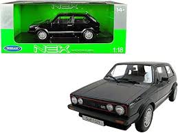 Volkswagen Golf 1 GTI Negro 1/18 - Modelo a Escala Welly